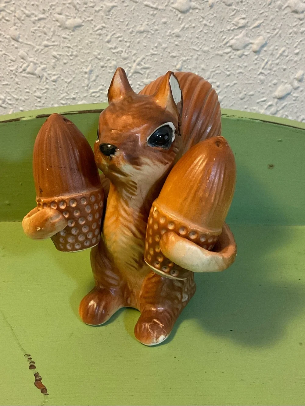 Vintage Squirrel Salt Pepper Ceramic Chipmunk Acorns